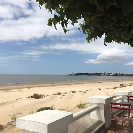 Maison De Vacances Avec Piscine Holiday home *